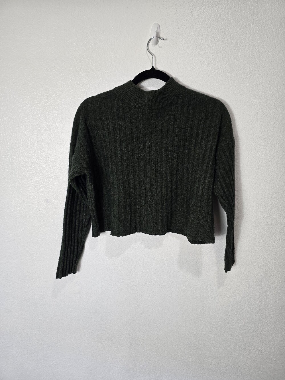 Madewell Dark Green Ribbed Cropped Turtleneck Sweater